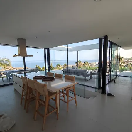 Sunset Villa